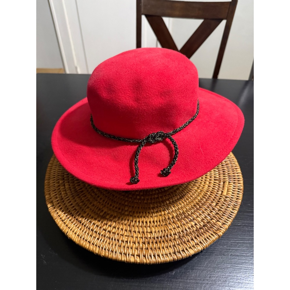 Street Smart by Betmar Red Wool Felt Wide Brim Floppy Hat with Scarf Tie USA